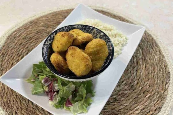 Frosne kyllingenuggets i airfryer