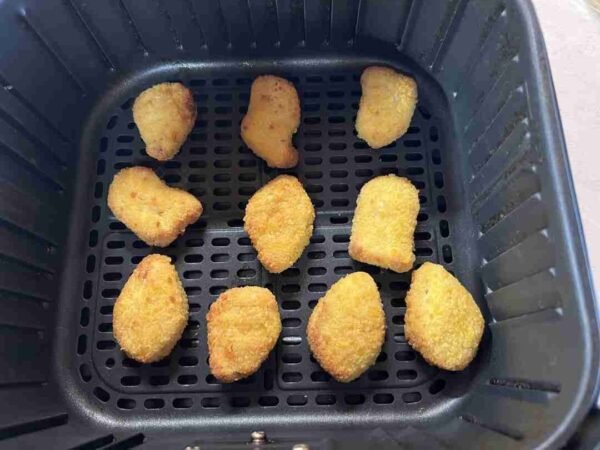 Frosne kyllingenuggets i airfryer