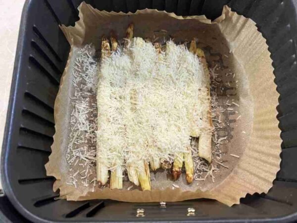 Asparges med parmesan i airfryer