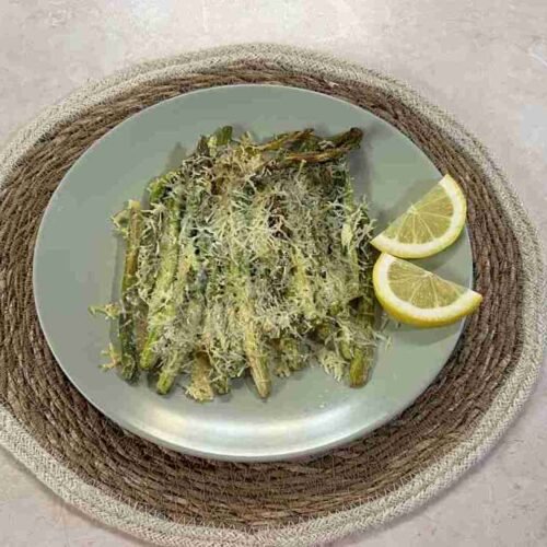 Grønne asparges med parmesan i airfryer
