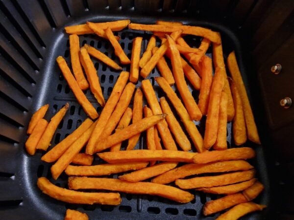 frosne søde kartofler i airfryer