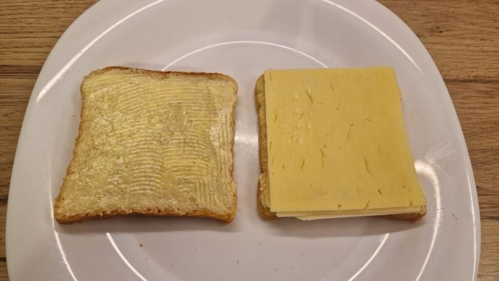 Tilberedning af amerikansk grilled cheese i airfryer